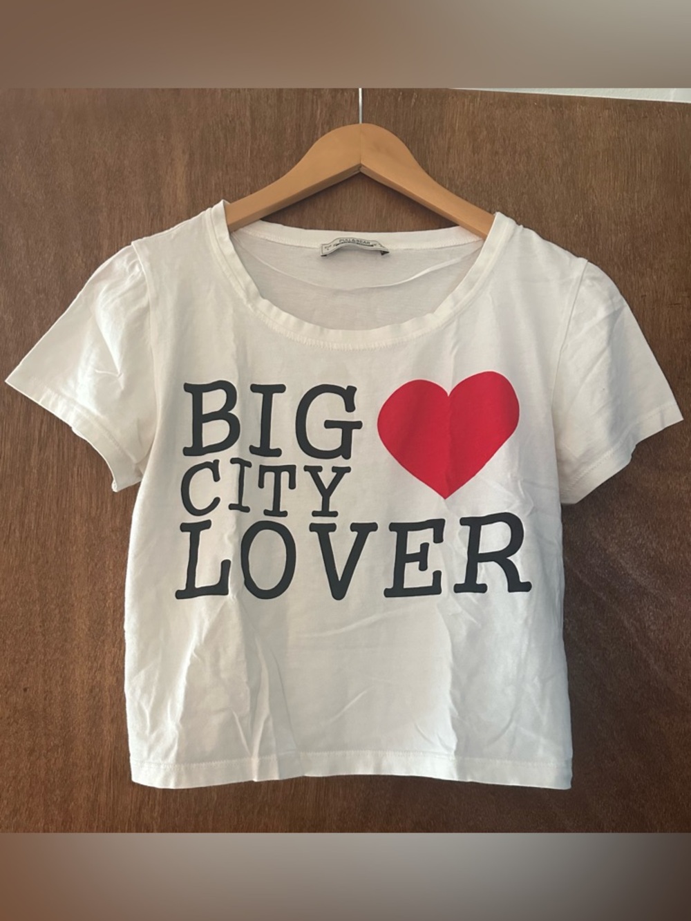PULL & BEAR Big City Lover Cropped Top